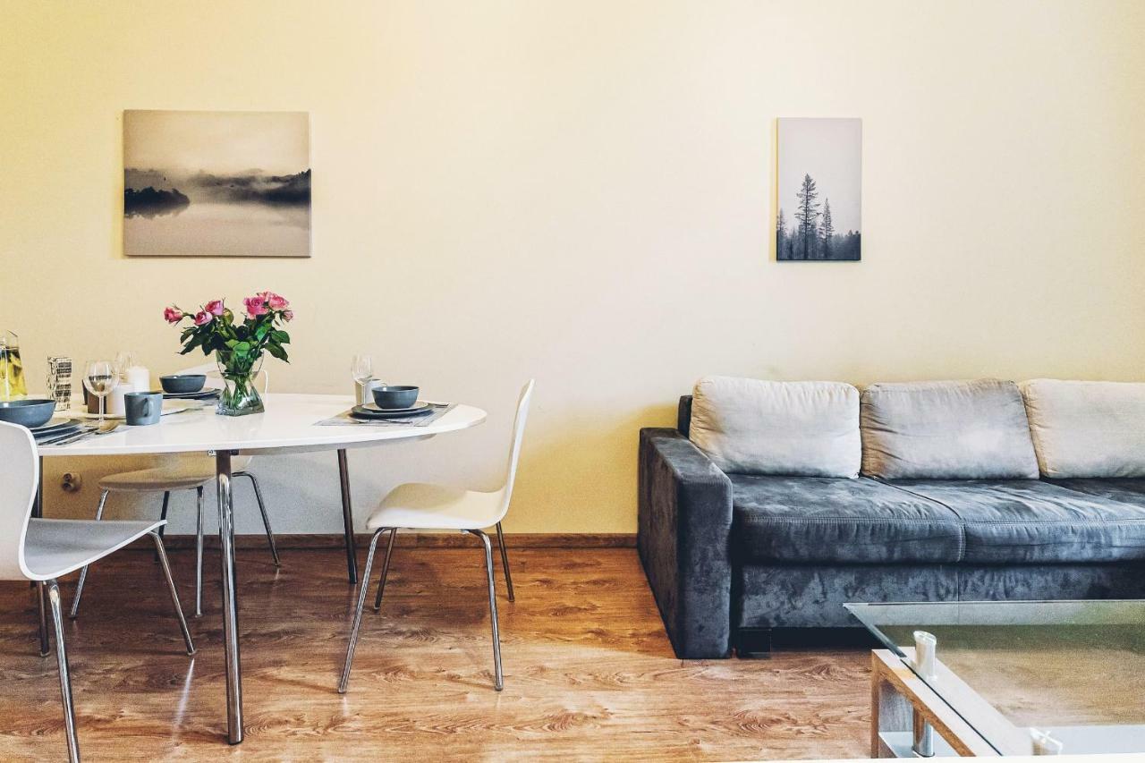 Apartament Zolty Narutowicza 11 Люблин Экстерьер фото